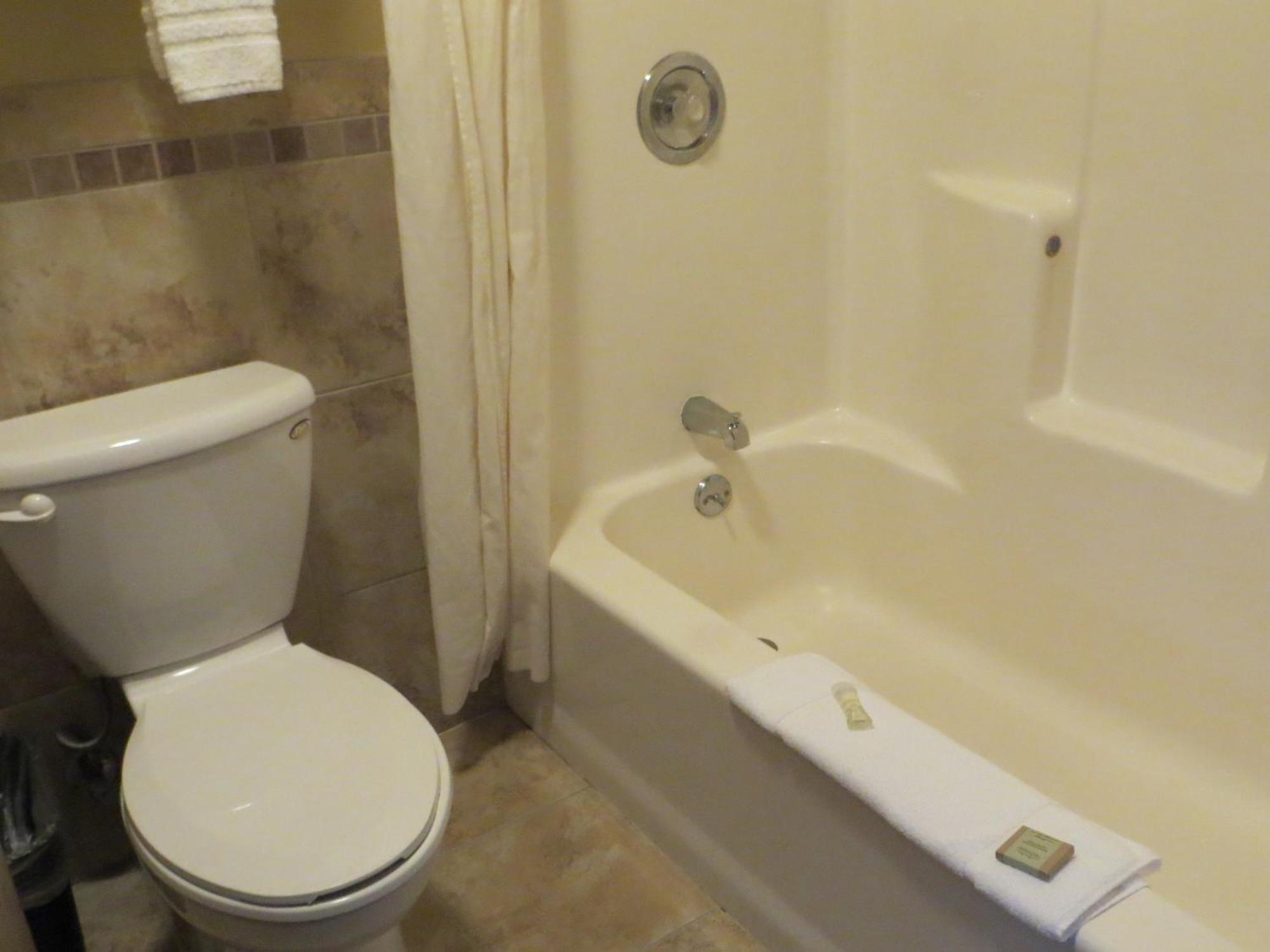 Super 8 By Wyndham Hudson Hotel Quarto foto